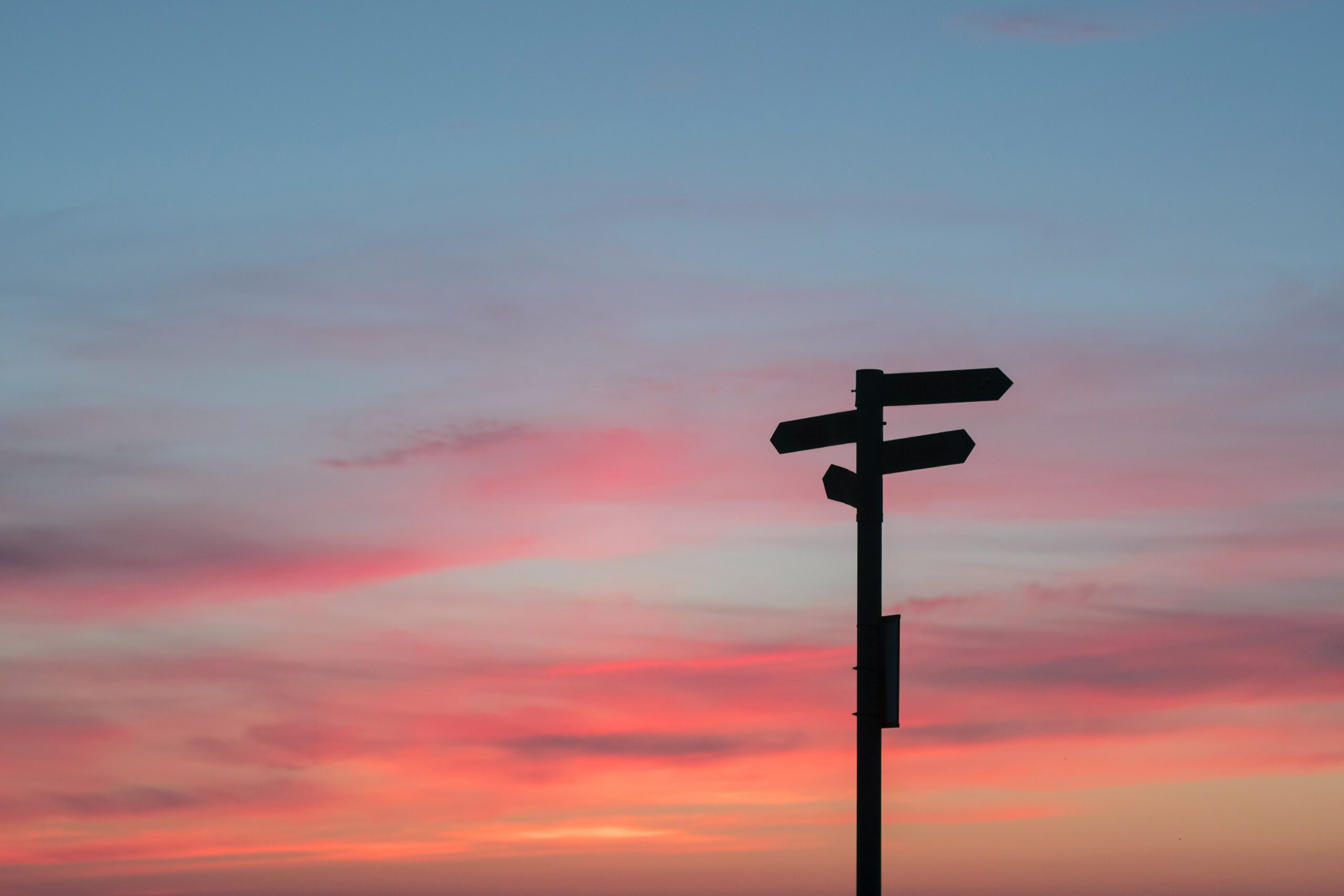 javier-allegue-barros-C7B-ExXpOIE-unsplash-scaled